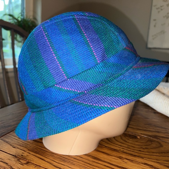 Avoca Collection 100% Pure Wool Blue and Green Plaid Hat - Picture 2 of 6